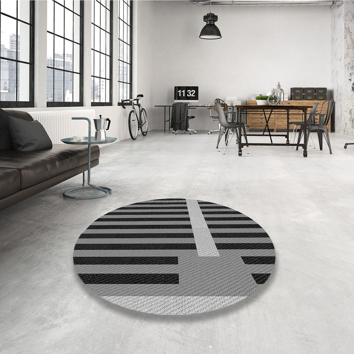 Round Patterned Charcoal Black Rug in a Office, pat2310gry