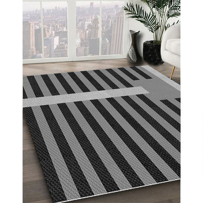 Patterned Charcoal Black Rug in Family Room, pat2310gry