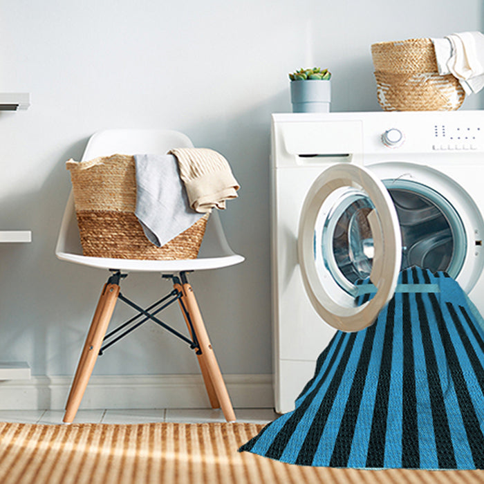 Machine Washable Transitional Deep-Sea Blue Rug in a Washing Machine, wshpat2310lblu