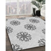 Machine Washable Transitional Platinum Gray Rug in a Family Room, wshpat2313gry