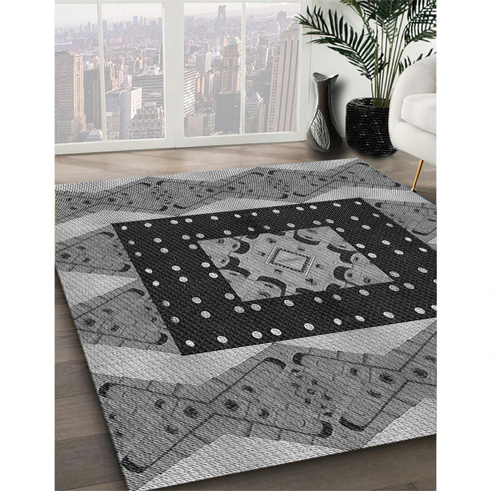 Machine Washable Transitional Dark Gray Rug in a Family Room, wshpat231