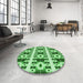 Round Patterned Green Rug in a Office, pat2320grn