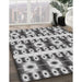 Machine Washable Transitional Gray Rug in a Family Room, wshpat2320