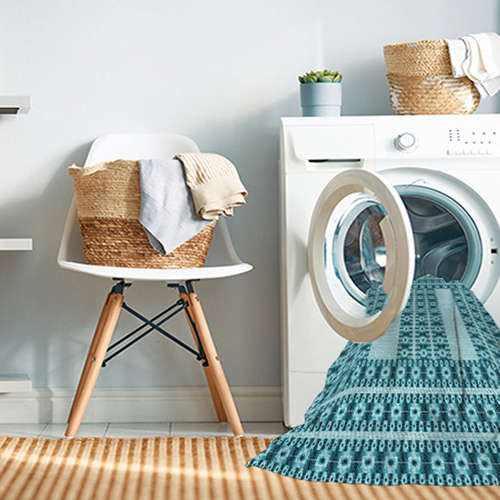Machine Washable Transitional Dark Cyan Green Rug in a Washing Machine, wshpat2321lblu