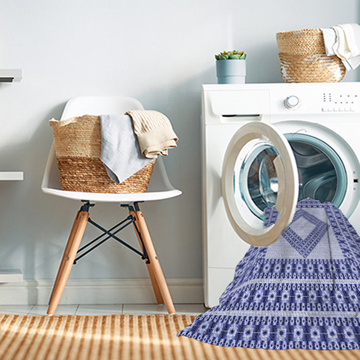 Machine Washable Transitional Royal Blue Rug in a Washing Machine, wshpat2323blu