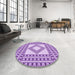 Round Patterned Blossom Pink Rug in a Office, pat2323pur