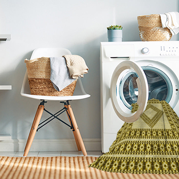 Machine Washable Transitional Dark Yellow Green Rug in a Washing Machine, wshpat2323yw