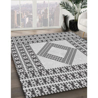 Patterned Gray Novelty Rug, pat2323