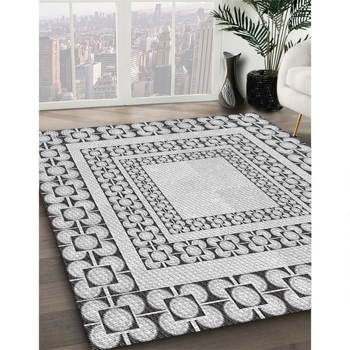 Machine Washable Transitional Gray Rug in a Family Room, wshpat2326