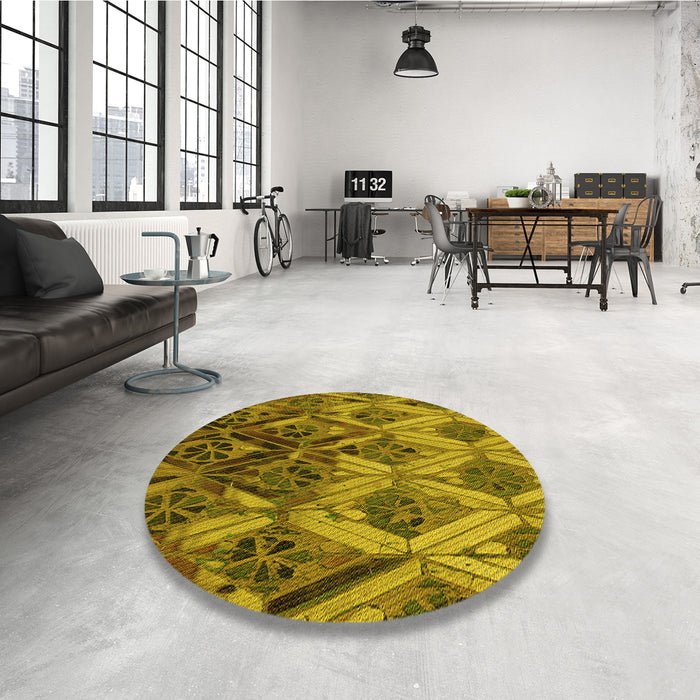 Round Patterned Dark Bronze Brown Rug in a Office, pat2333yw