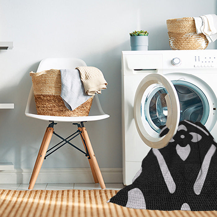 Machine Washable Transitional Black Rug in a Washing Machine, wshpat2342