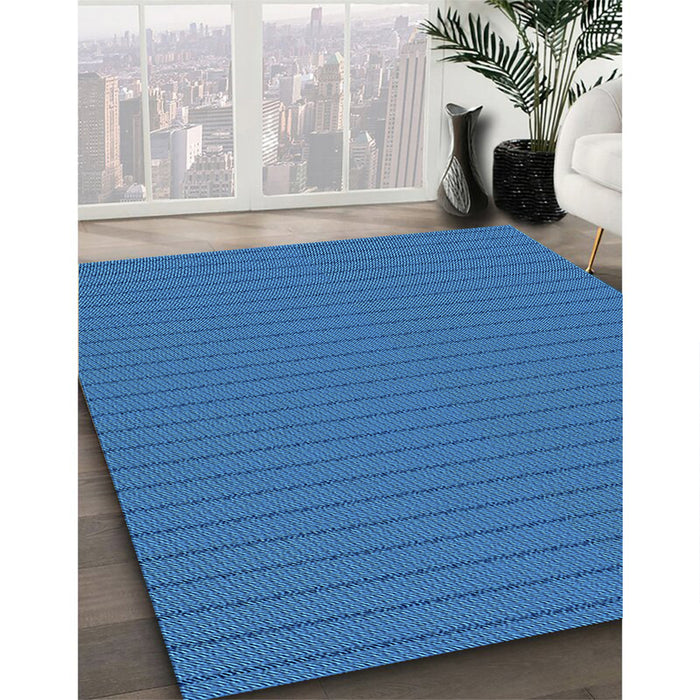 Patterned Blue Rug in Family Room, pat2353lblu