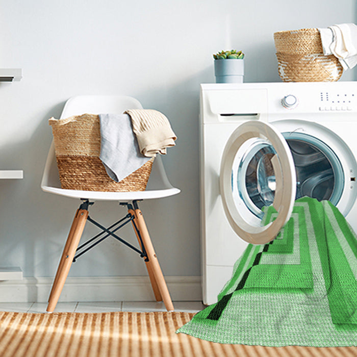 Machine Washable Transitional Green Rug in a Washing Machine, wshpat2360grn