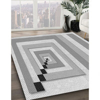 Patterned Platinum Gray Novelty Rug, pat2360