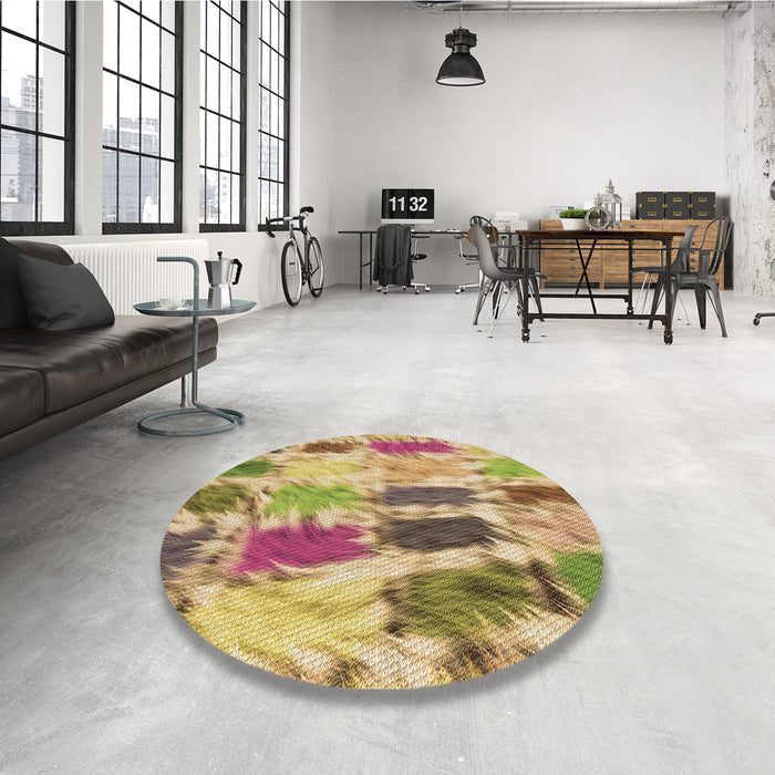 Round Patterned Light Brown Rug in a Office, pat2363brn