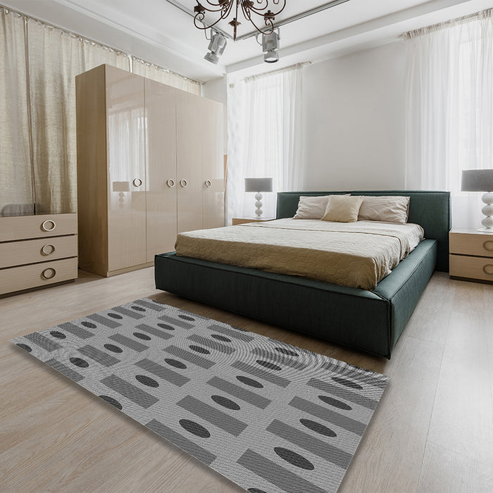 Round Machine Washable Transitional Carbon Gray Rug in a Office, wshpat2371gry
