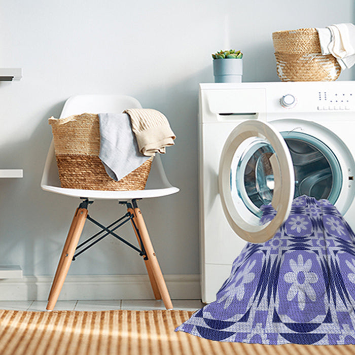 Machine Washable Transitional Royal Blue Rug in a Washing Machine, wshpat2373blu