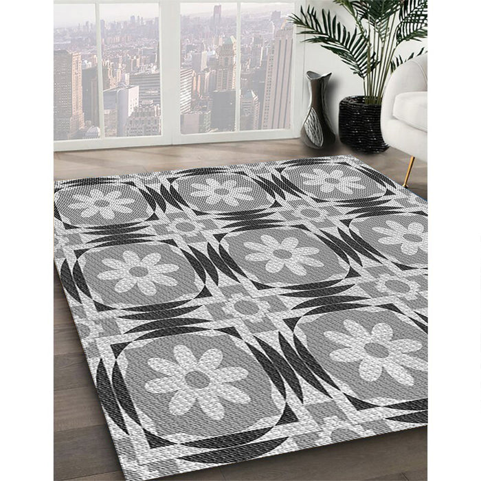 Patterned Gray Rug in Family Room, pat2373gry