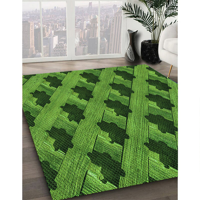 Machine Washable Transitional Deep Emerald Green Rug in a Family Room, wshpat2375grn