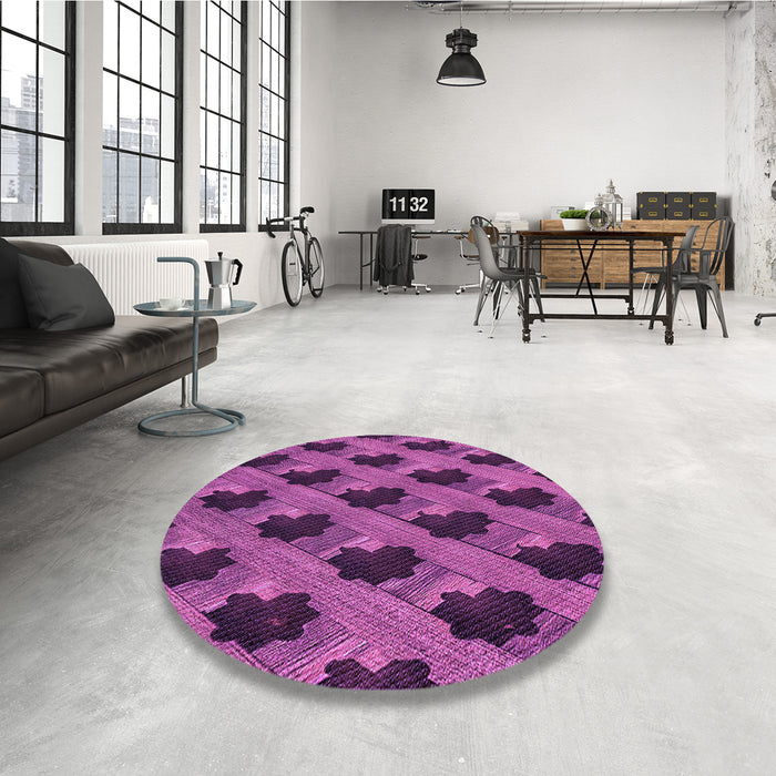 Round Patterned Purple Rug in a Office, pat2375pur