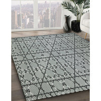 Patterned Silver Gray Novelty Rug, pat2383