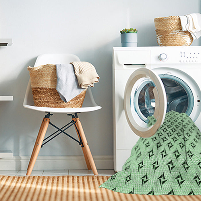 Machine Washable Transitional Mint Green Rug in a Washing Machine, wshpat2393grn