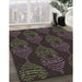 Patterned Mid Gray Novelty Rug in Family Room, pat2400