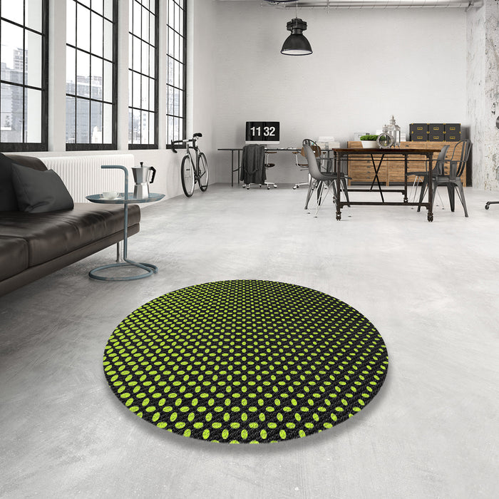 Round Machine Washable Transitional Black Rug in a Office, wshpat2408