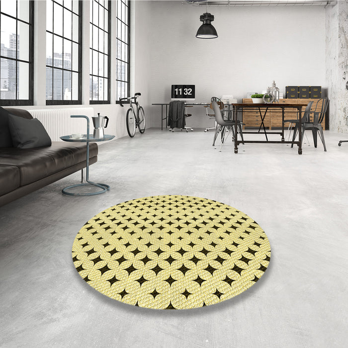 Round Patterned Sun Yellow Rug in a Office, pat2416yw