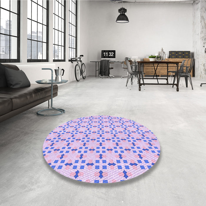 Round Patterned Purple Rug in a Office, pat2450pur