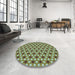 Round Patterned Oak Brown Rug in a Office, pat2470lblu