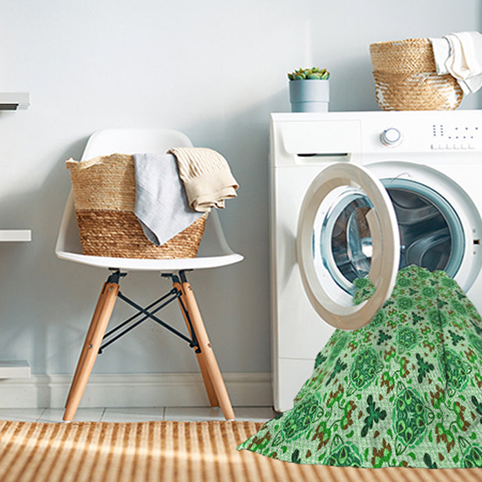 Machine Washable Transitional Green Rug in a Washing Machine, wshpat2487grn