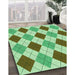 Machine Washable Transitional Green Rug in a Family Room, wshpat249grn