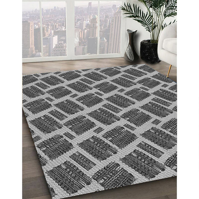 Patterned Dark Gray Rug in Family Room, pat25gry