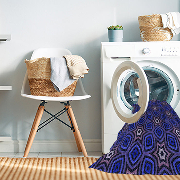 Machine Washable Transitional Midnight Blue Rug in a Washing Machine, wshpat2505blu
