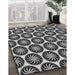 Patterned Mid Gray Novelty Rug in Family Room, pat2508