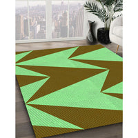 Patterned Dark Bronze Brown Rug, pat251grn