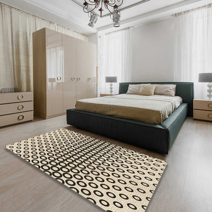 Round Machine Washable Transitional Vanilla Gold Rug in a Office, wshpat2515brn