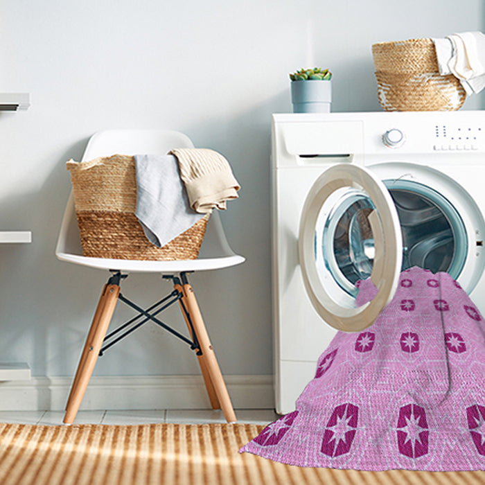 Machine Washable Transitional Blossom Pink Rug in a Washing Machine, wshpat2523pur