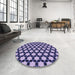 Round Patterned Blue Rug in a Office, pat2529blu