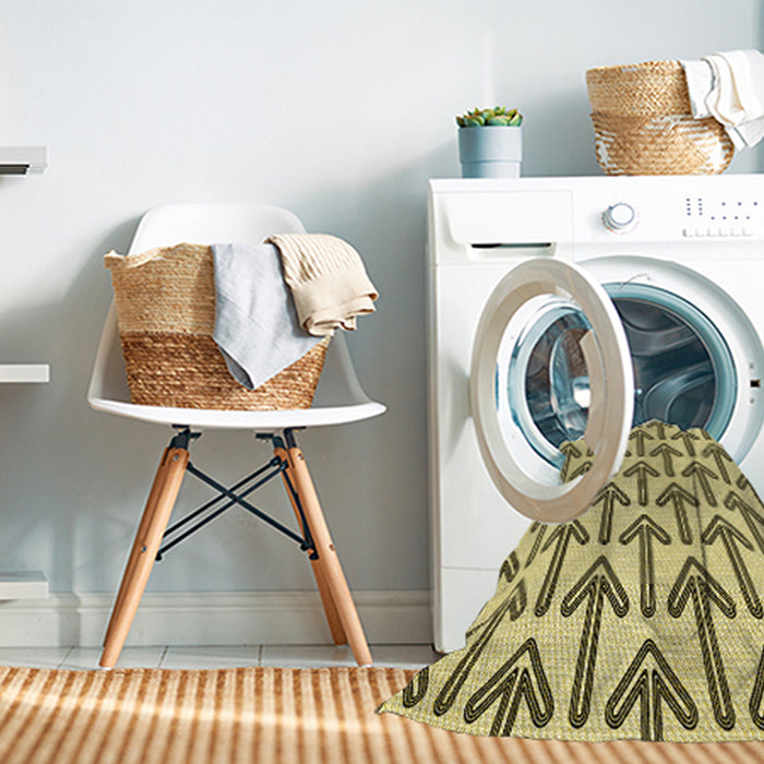 Machine Washable Transitional Mustard Yellow Rug in a Washing Machine, wshpat253yw