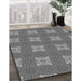 Machine Washable Transitional Grey Gray Rug in a Family Room, wshpat2533gry