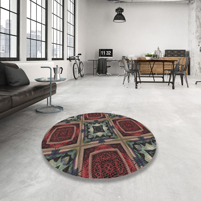 Round Patterned Red Novelty Rug in a Office, pat2534