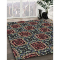 Patterned Mid Gray Novelty Rug, pat2535