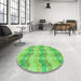 Round Patterned Emerald Green Rug in a Office, pat254grn