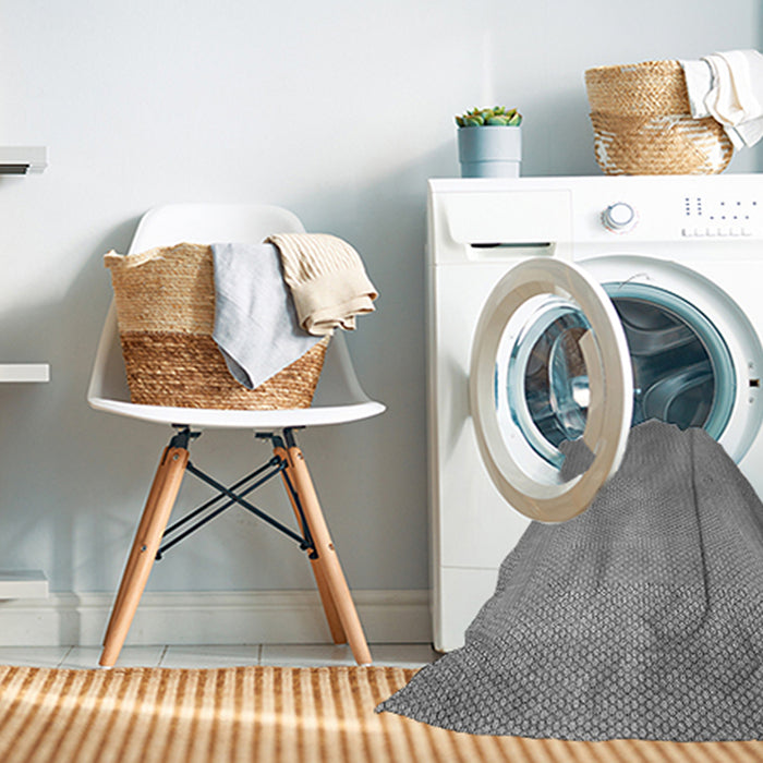 Machine Washable Transitional Cloud Gray Rug in a Washing Machine, wshpat2549gry