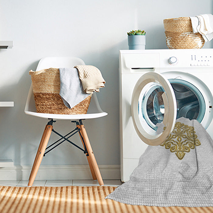 Machine Washable Transitional Pearl White Beige Rug in a Washing Machine, wshpat2552