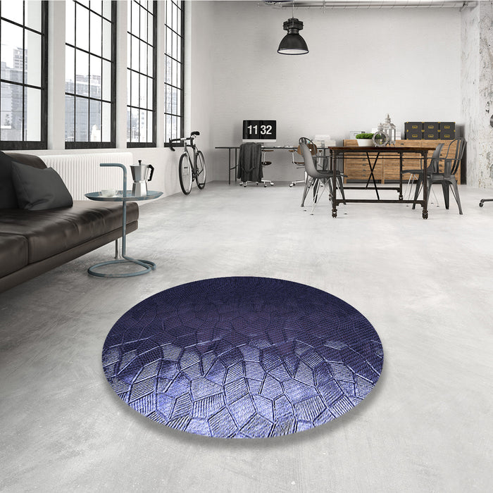 Round Patterned Night Blue Rug in a Office, pat2554blu