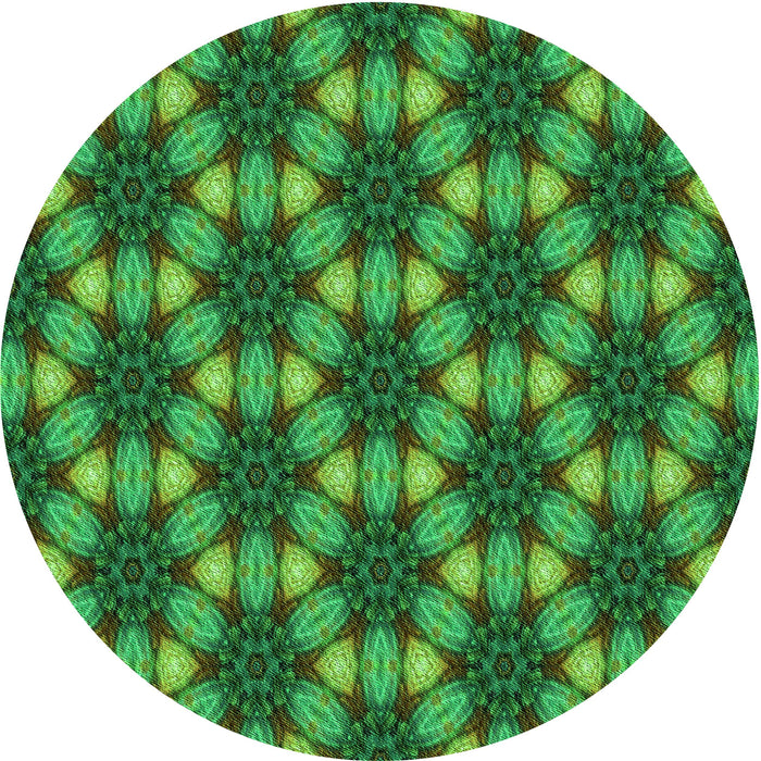 Square Machine Washable Transitional Deep Emerald Green Rug in a Living Room, wshpat2557grn