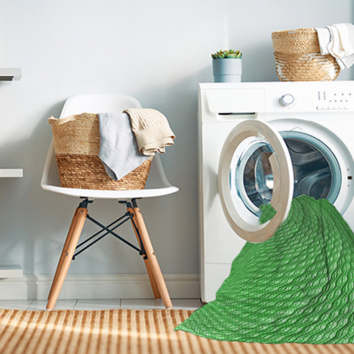 Machine Washable Transitional Green Rug in a Washing Machine, wshpat257grn